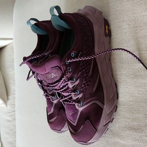 NWOT Hoka One One Anacapa low GTX hiking shoe Size 9